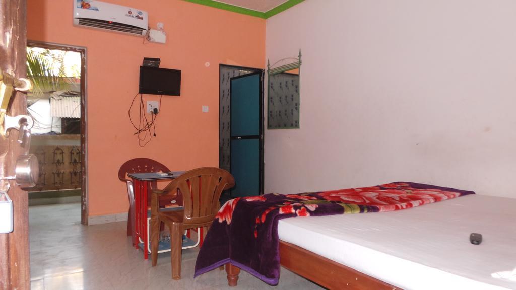 J.S Holiday Guest House Calangute Exterior foto