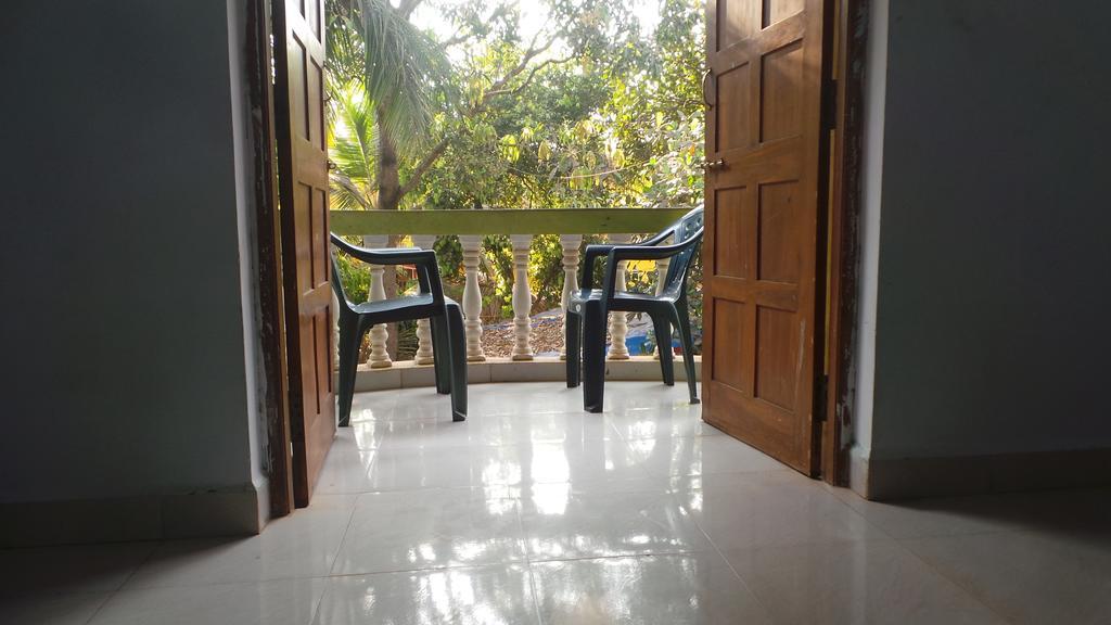 J.S Holiday Guest House Calangute Exterior foto
