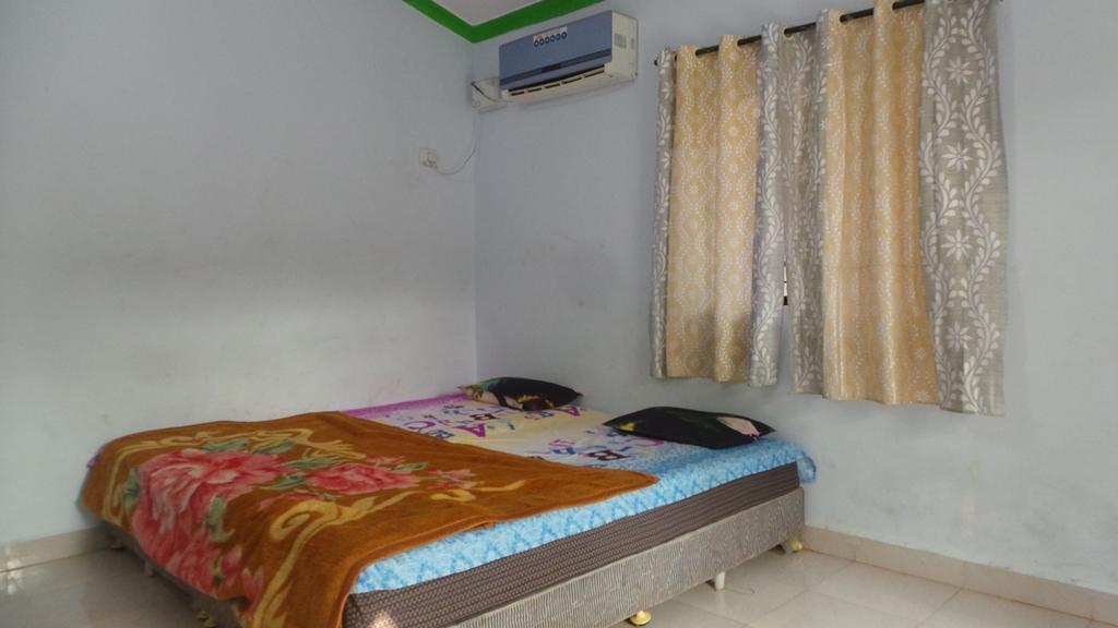 J.S Holiday Guest House Calangute Exterior foto